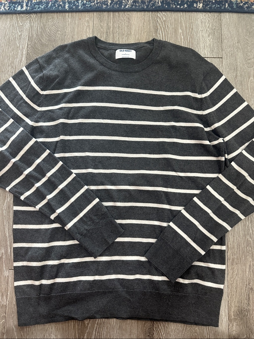Old Navy Men’s Charcoal and White Striped Crewneck Sweater